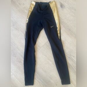Nike dry fit leggings. Sz. XS
